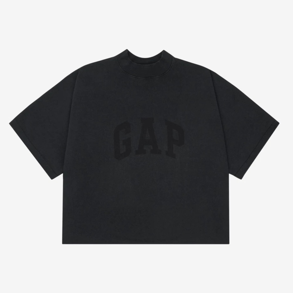 NWOT GAP X YEEZY ENGINEERED BY BALENCIAGA DOVE NO SEAM TEE